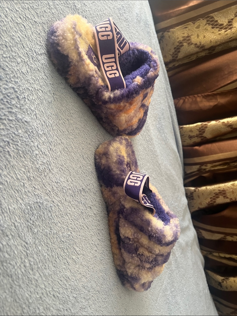 UGG Tie-Dye Fluff Slide Sandals - Picture 7 of 7